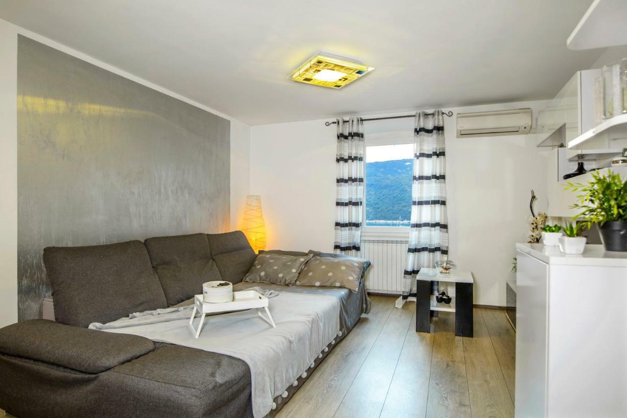 Carli Apartment Rabac Exterior photo
